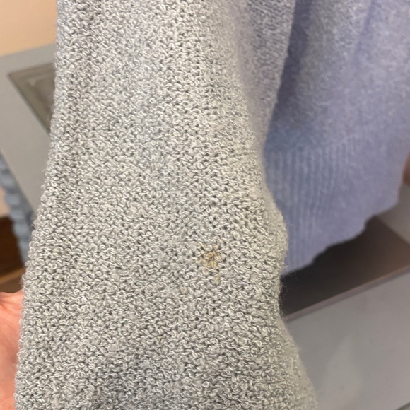 Vintage Casual Corner Medium Acrylic Cozy Gray Turtleneck Sweater Big Sleeves - Picture 6 of 8